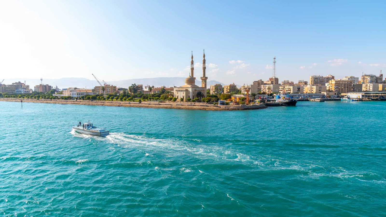 دراسة جديدة: خليج السويس لا يزال يتسع ببطء