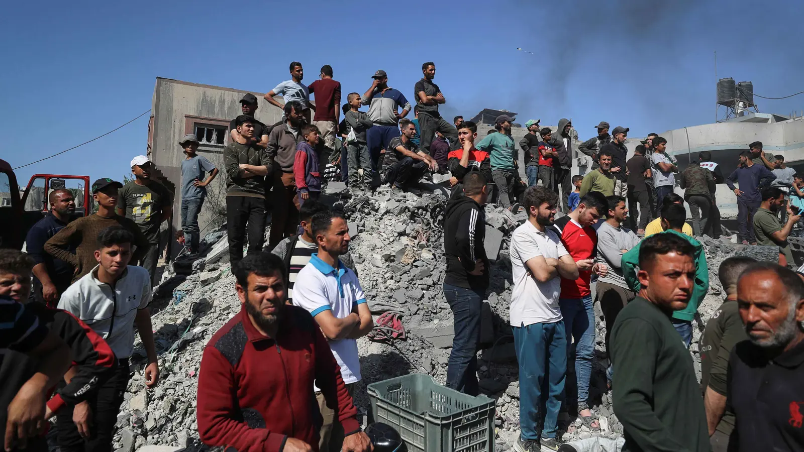 42 قتيلاً إثر غارات إسرائيلية على غزة (فيديو)