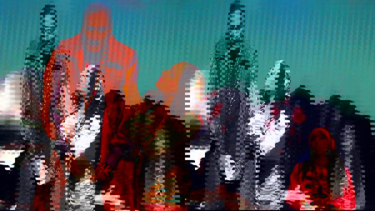 "قمر الغجر" مسرحية تحارب التمييز داخل المجتمع المصري 