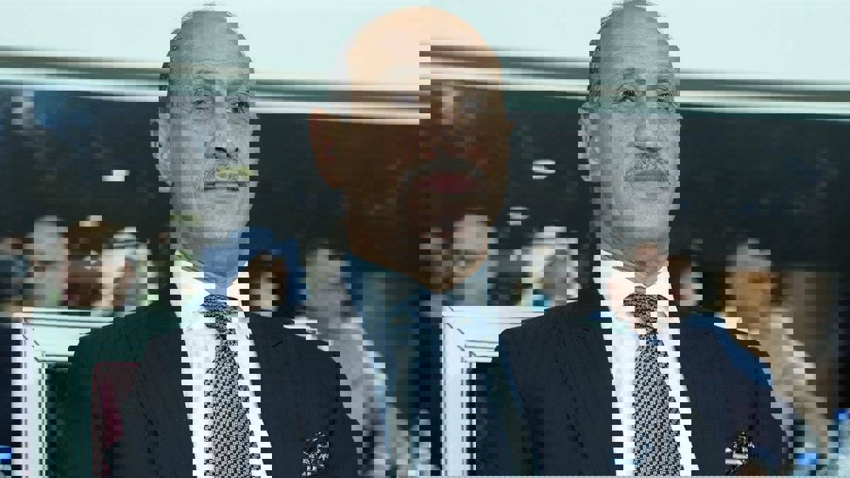 إصابة عدنان درجال وزير الشباب والرياضة العراقي بفيروس كورونا