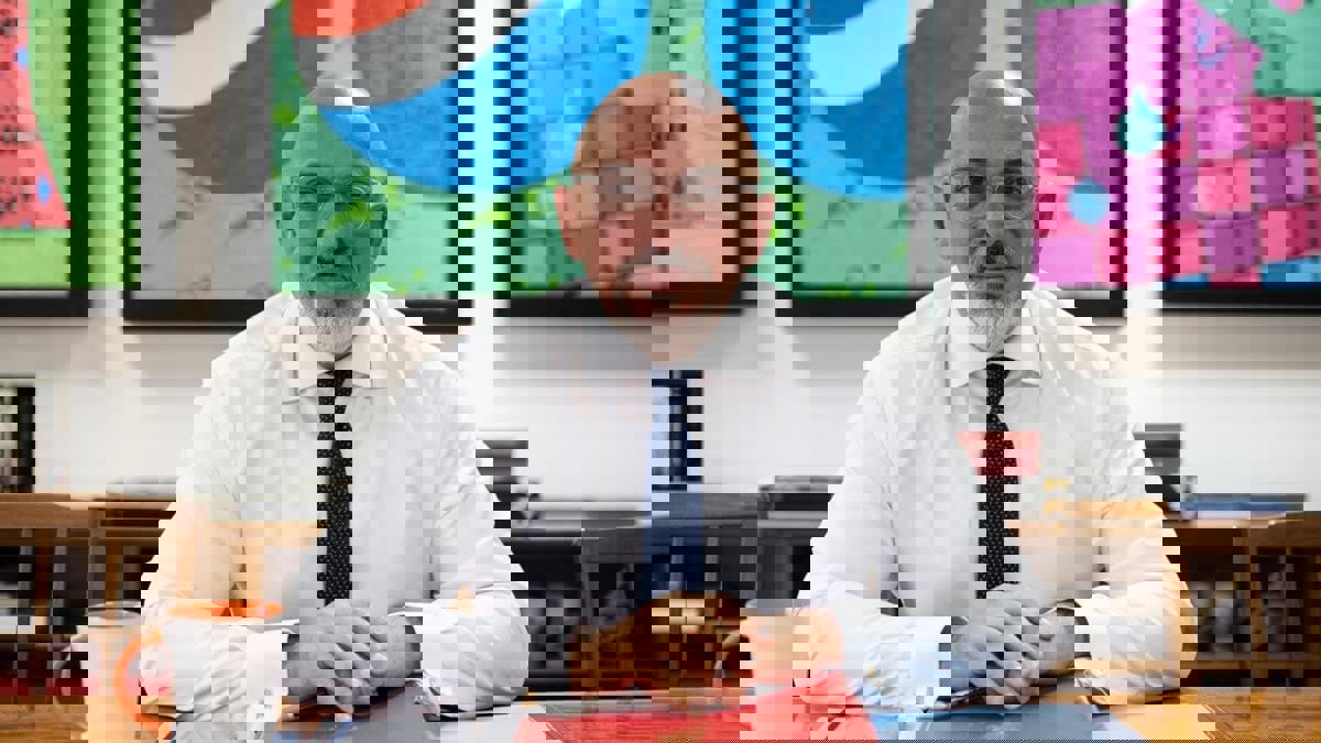 من هو ناظم الزهاوي؟