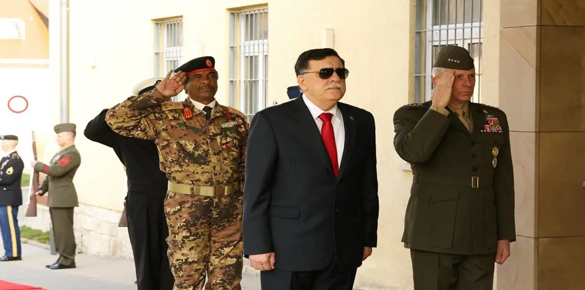 قوات "أفريكوم": محاربة داعش توحد حفتر والسراج