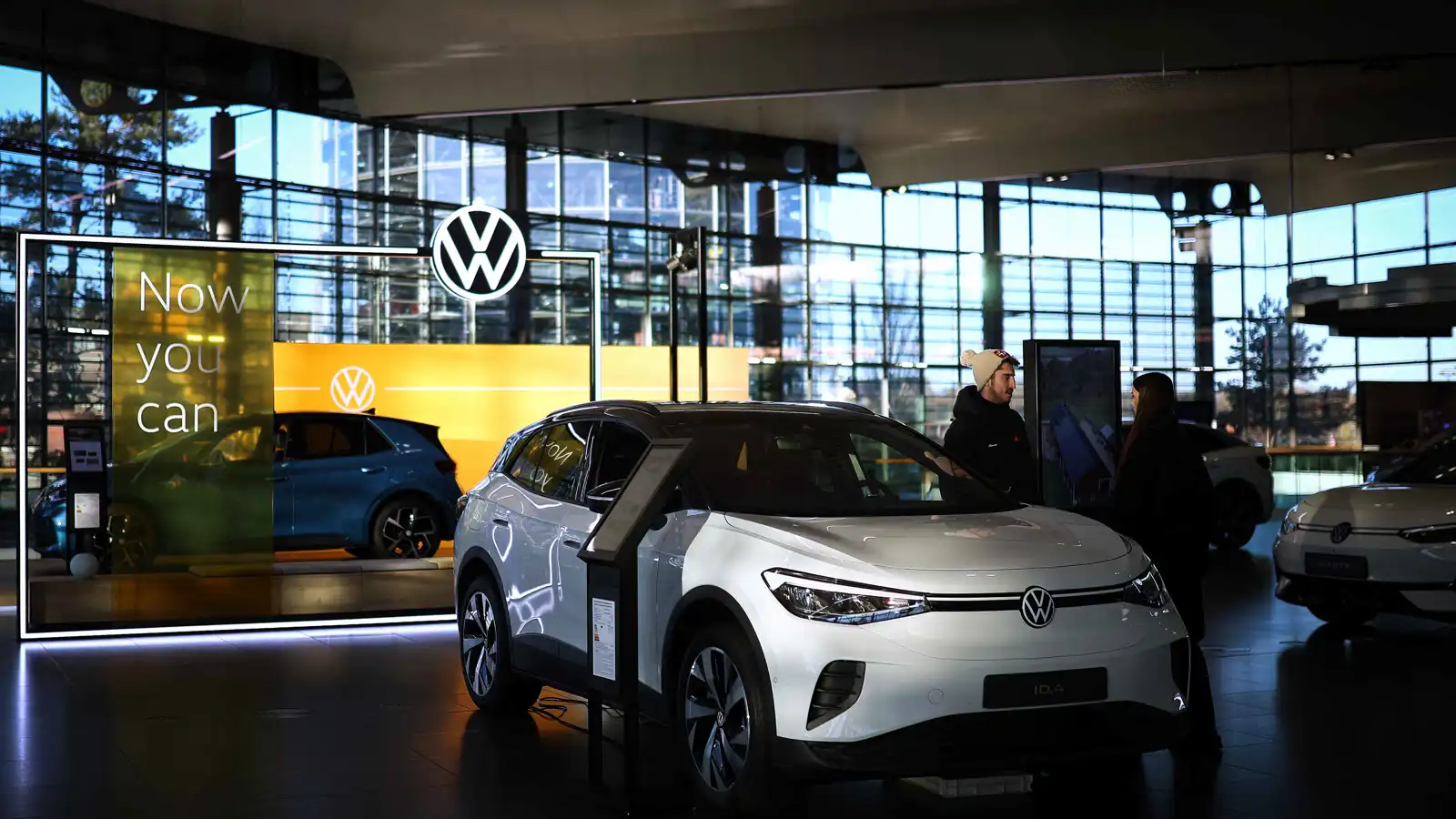 بسبب رسوم ترامب.. السيارات الألمانية تتلقى "ضربة قوية"