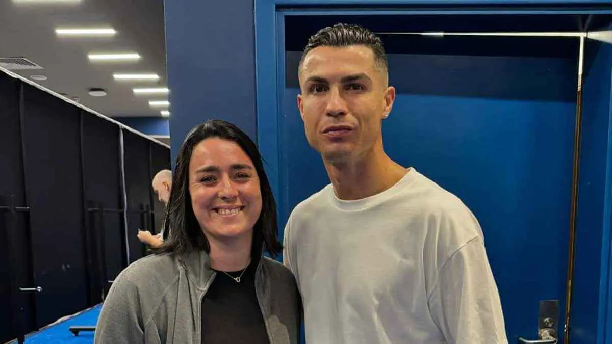 "كانت لحظة لا تصدق".. أنس جابر تتحدث عن لقائها مع رونالدو