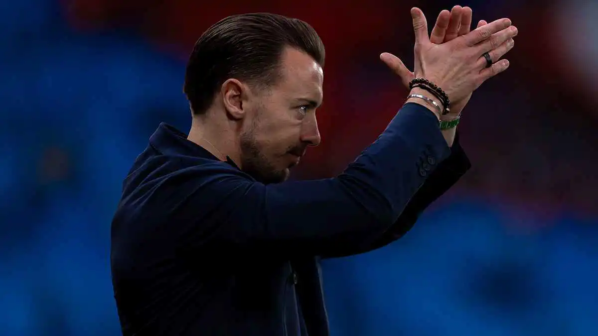 هل لديك المال؟.. رد مثير من يايسله على ميركاتو الأهلي السعودي (فيديو)