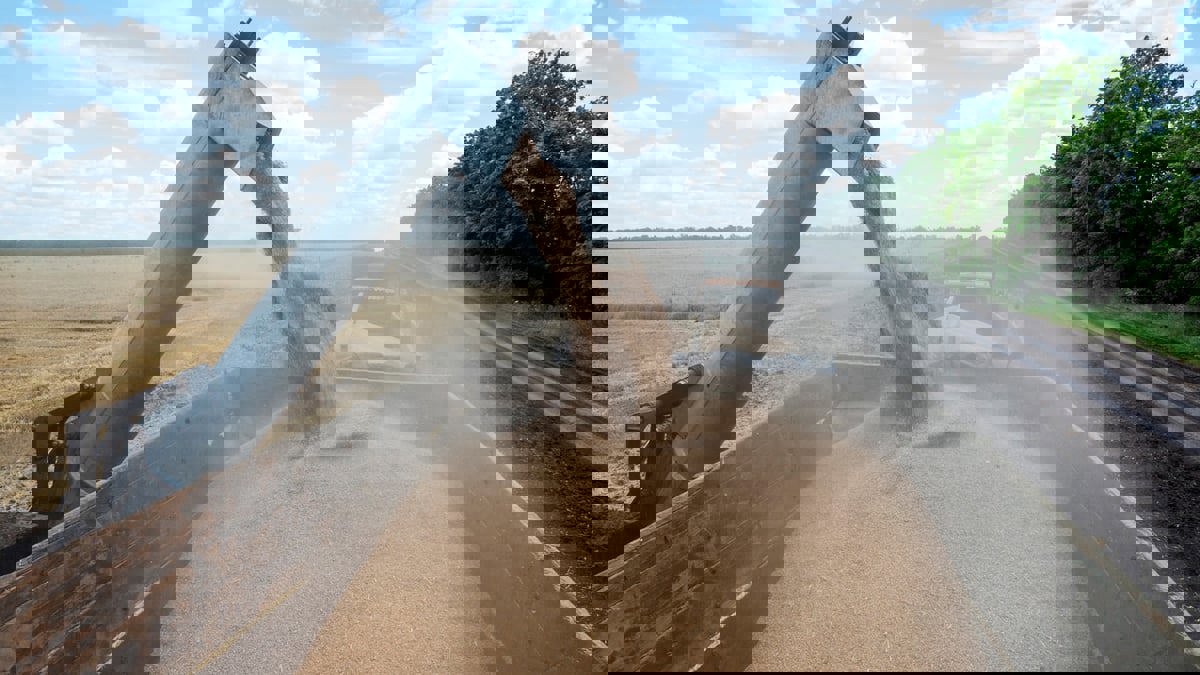 اتفاق بين وارسو وكييف حول نقل القمح الأوكراني