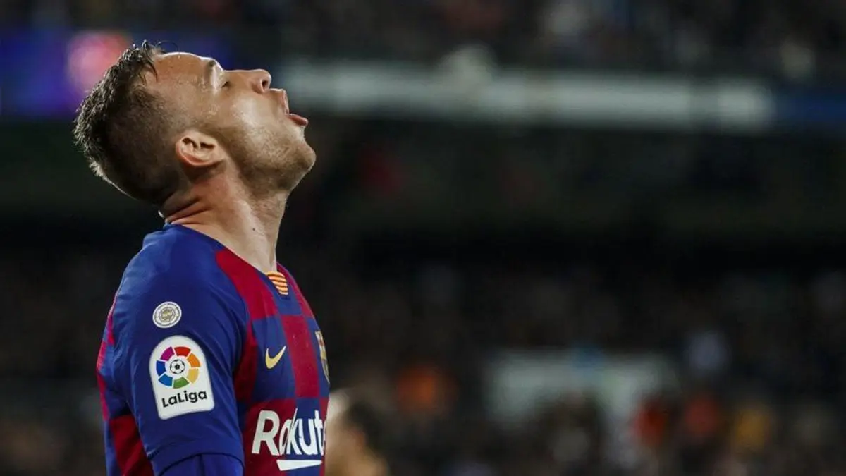 حقيقة اقتراب أرثر ميلو نجم نادي برشلونة من الرحيل إلى يوفنتوس الإيطالي