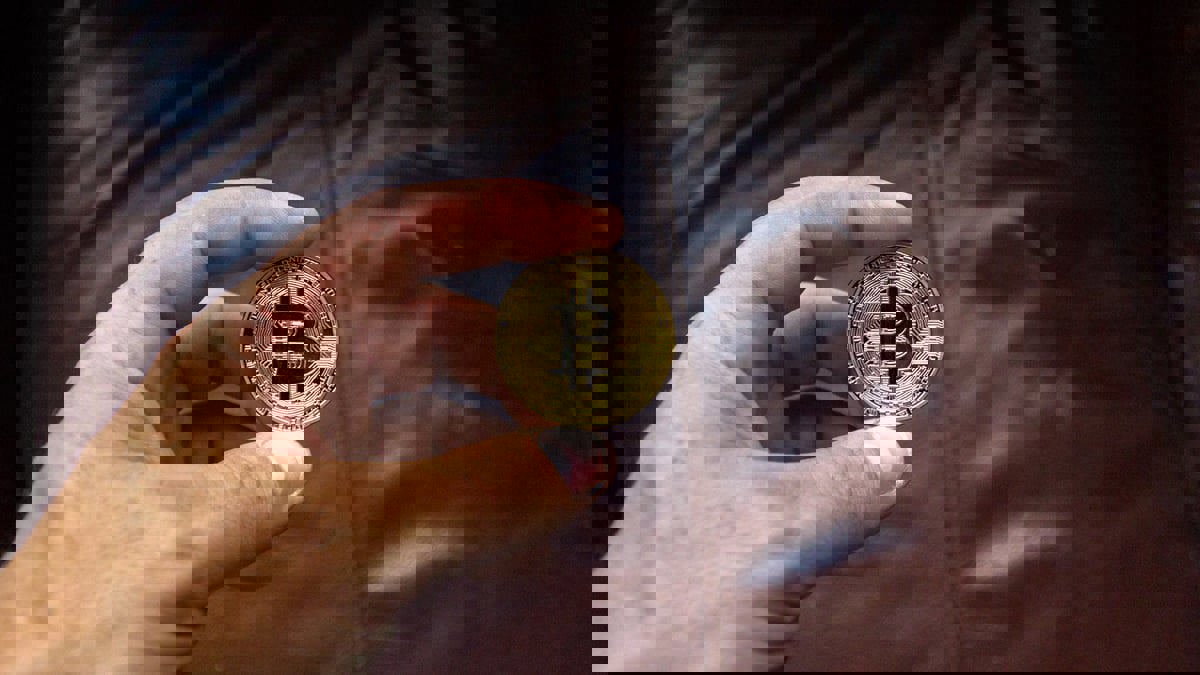 ستاندرد تشارترد: بتكوين قد تصل إلى 100 ألف دولار بنهاية 2024