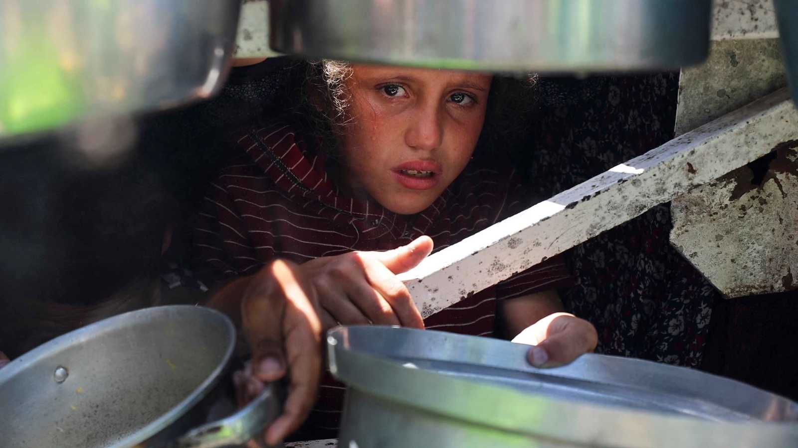 الجوع يفتك بغزة وحصيلة ضحاياه تصل 111