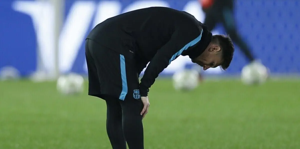 ميسي يغيب عن برشلونة أمام جوانجزو الصيني