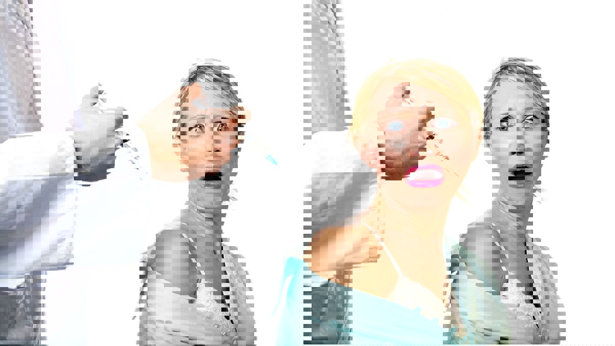 "المعطف الأبيض" حالة طبية تهدد صحة القلب.. هل سبق أن تعرضت لها؟