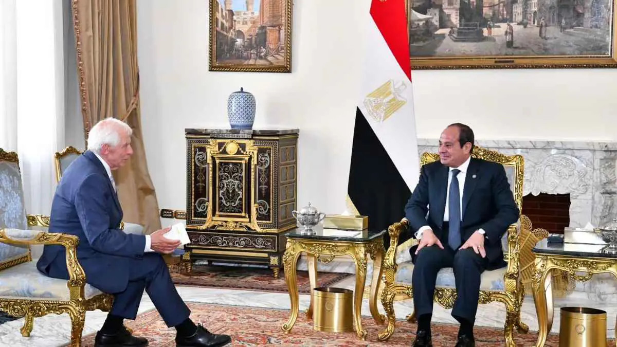 السيسي يبحث مع بوريل سبل وقف إطلاق النار في غزة