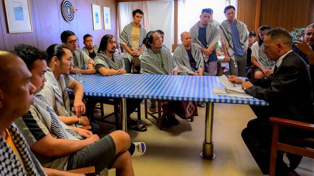 حكومة اليمن عن تحرير طاقم "غالاكسي ليدر": محاولة مفضوحة للتلاعب بالحقائق