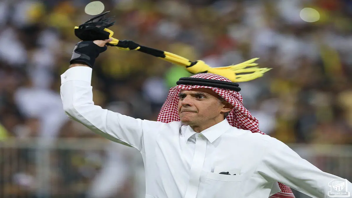 رئيس نادي الاتحاد السعودي يكشف مصير نجمي الفريق أحمد عسيري وناصر الشمراني (فيديو)