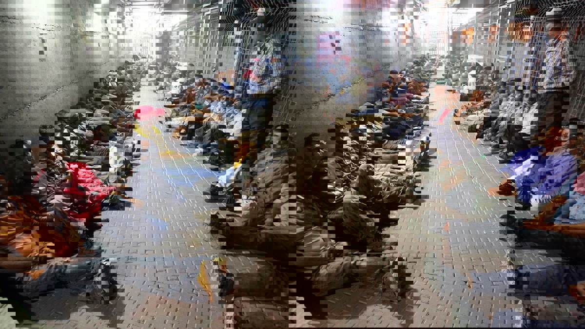 معبر "بيت لحم".. الوجه الآخر لمعاناة العمال الفلسطينيين في مدن الضفة الغربية‎