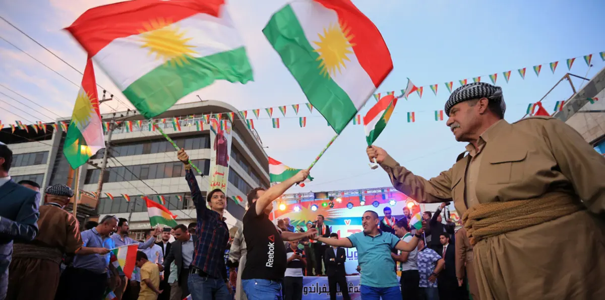 منتقدًا مواقف طهران...  نائب رئيس البرلمان الإيراني يدعو النظام لطمأنة الأكراد