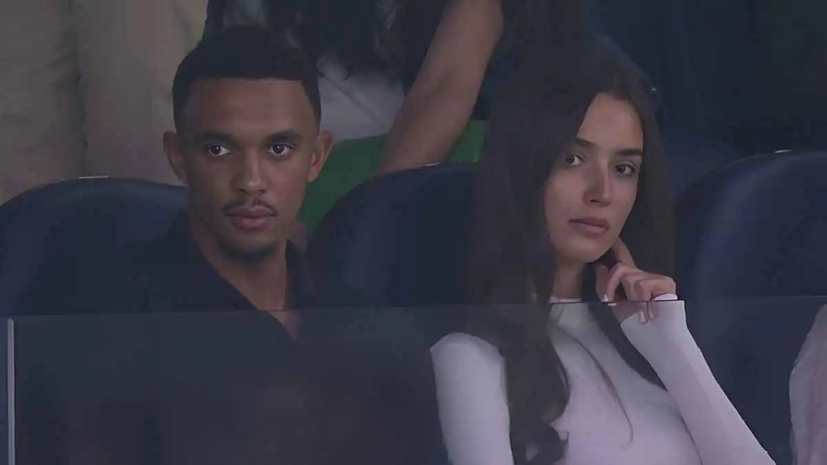 مطاردة على "إنستغرام".. من هي "إستيل بهنكي" التي خطفت قلب نجم ريال مدريد؟