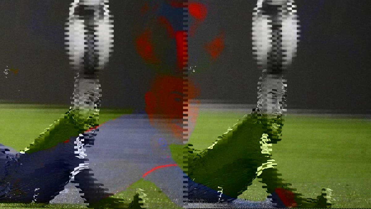 العربي القطري يقترب من ضم رافينينا لاعب باريس سان جيرمان