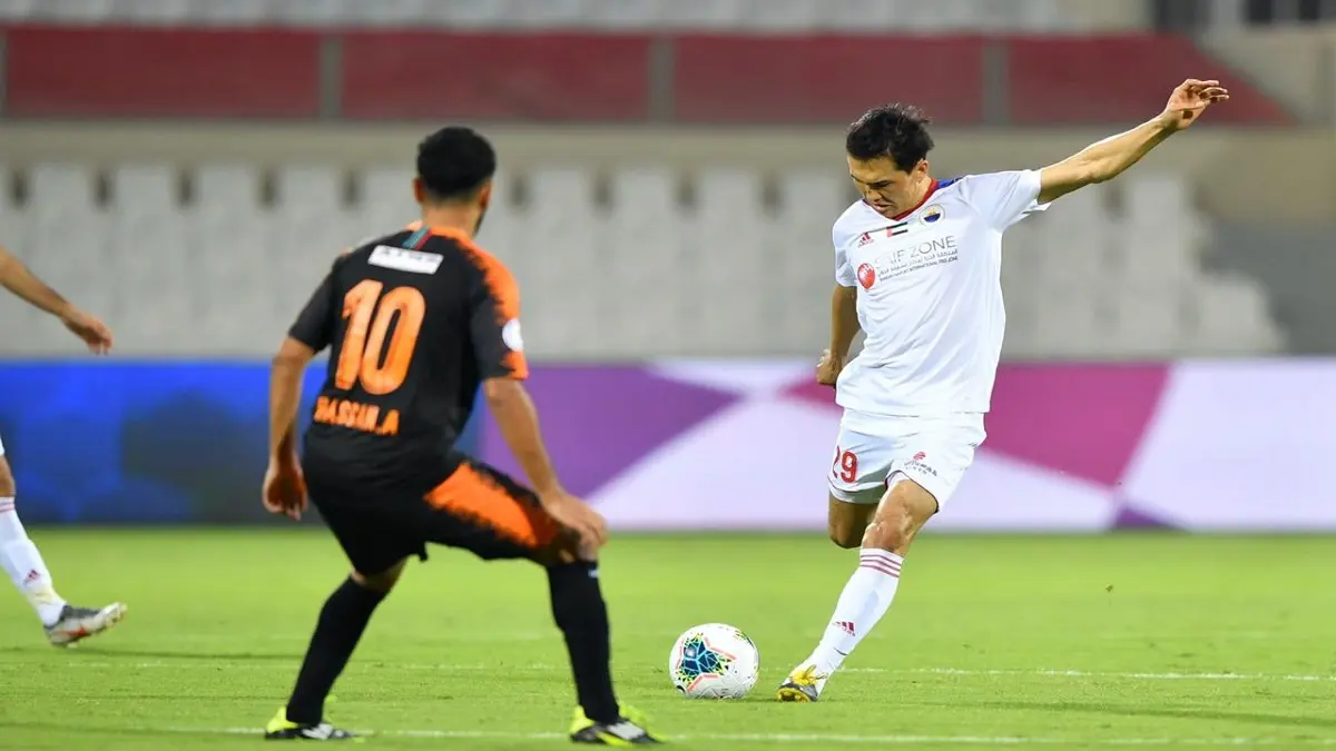 ترتيب الدوري الإماراتي بعد خسارة العين أمام الظفرة وتعادل الشارقة وعجمان (صورة)