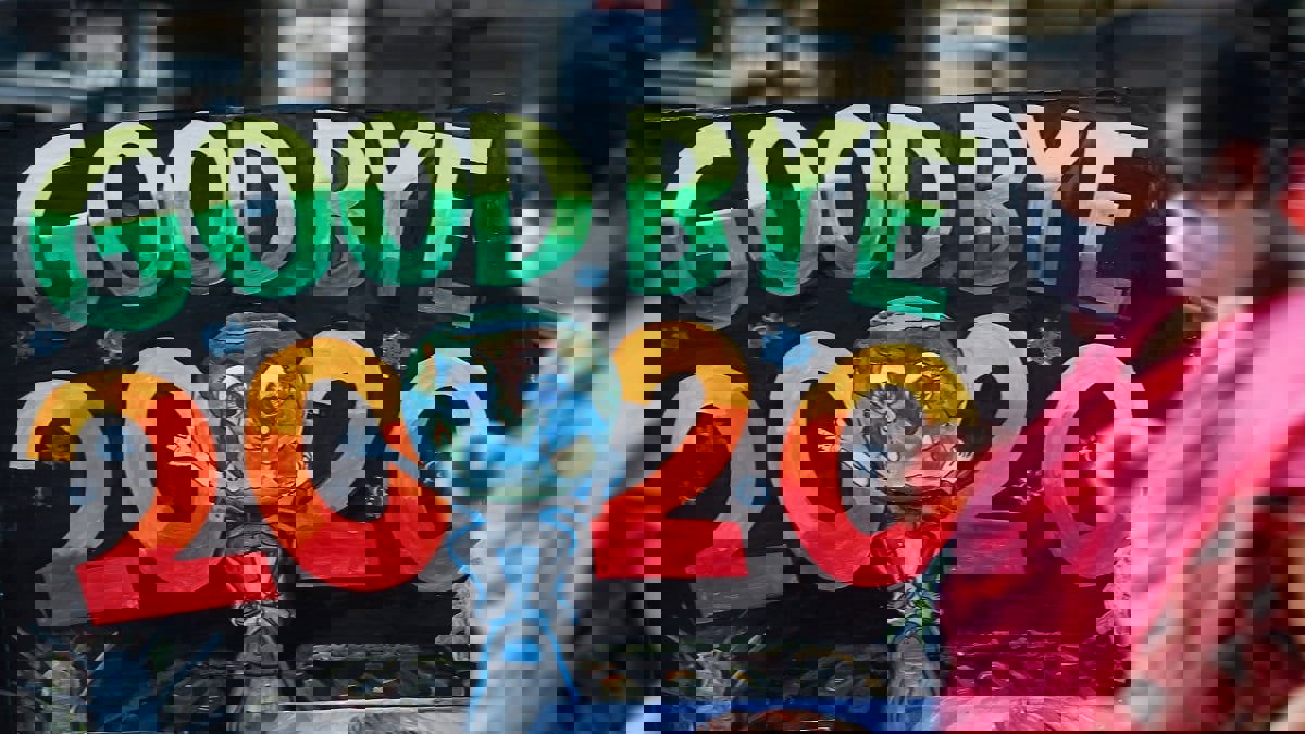 رغم الخوف وإجراءات العزل.. العالم يحتفل باستقبال العام الجديد‎ (فيديو وصور)