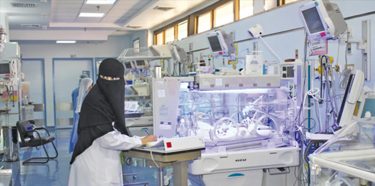 هل يتحول حلم السعوديين بالتأمين الصحي الشامل إلى واقع؟