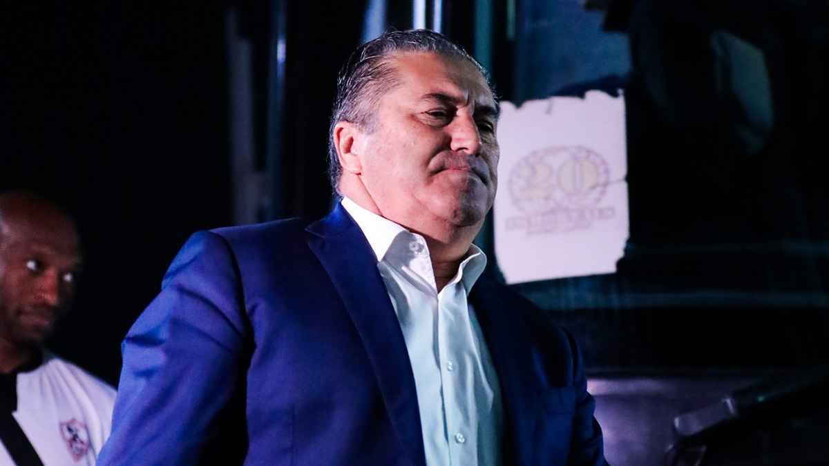 لا دفاع ولا هجوم.. أسطورة الزمالك يشن هجوما على بيسيرو