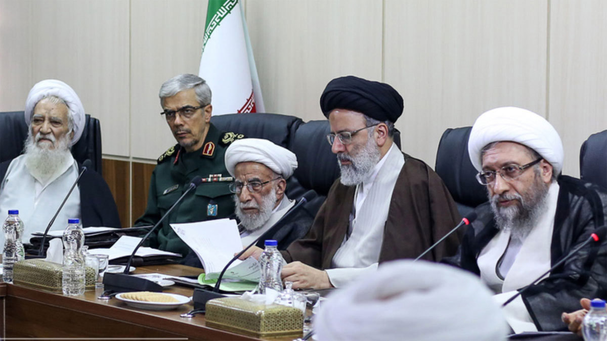 إيران .. تهديدات لأعضاء في "تشخيص مصلحة النظام" لعدم تمرير معاهدات تمويل الإرهاب