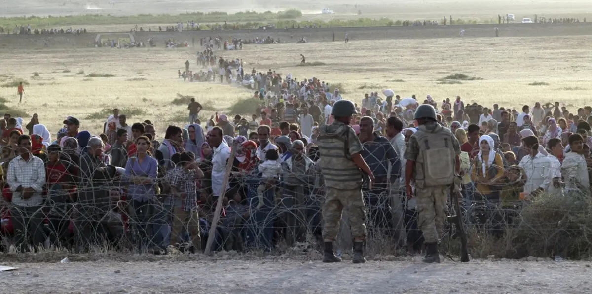 "رايتس ووتش" تنتقد استخدام تركيا "القوة المميتة" في صد النازحين السوريين