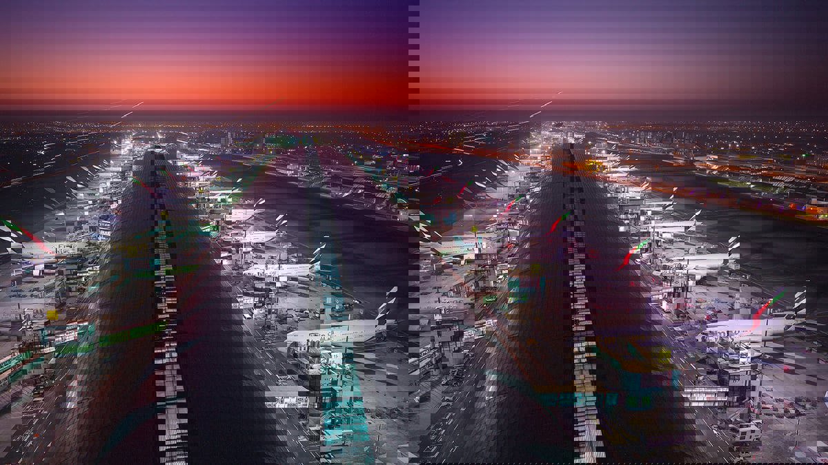 مطار دبي يشهد زيادة في حركة المسافرين