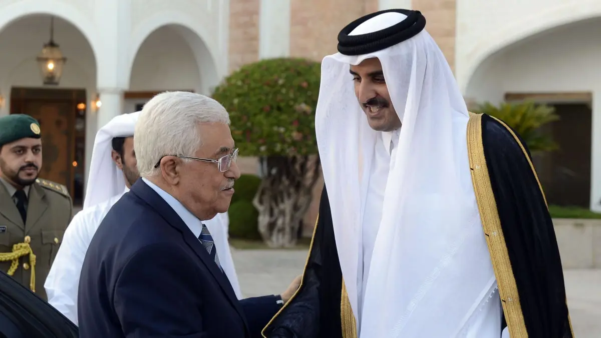 عباس يُخصص قطعة أرض برام الله لإقامة سفارة قطرية