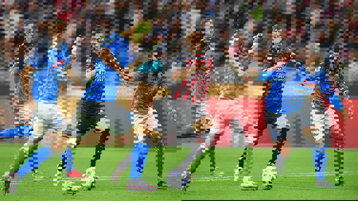 ترتيب الدوري الإيطالي: نابولي يصعق ميلان ويخطف الصدارة