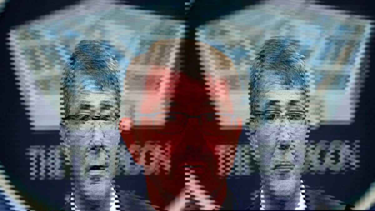 وفاة وزير الدفاع الأمريكي الأسبق أشتون كارتر  