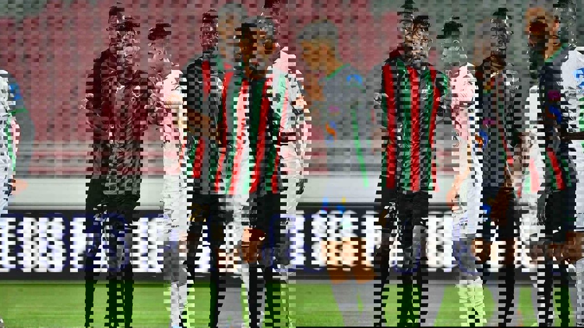 موعد نهائي لكأس العرش المغربي بين الجيش الملكي والرجاء