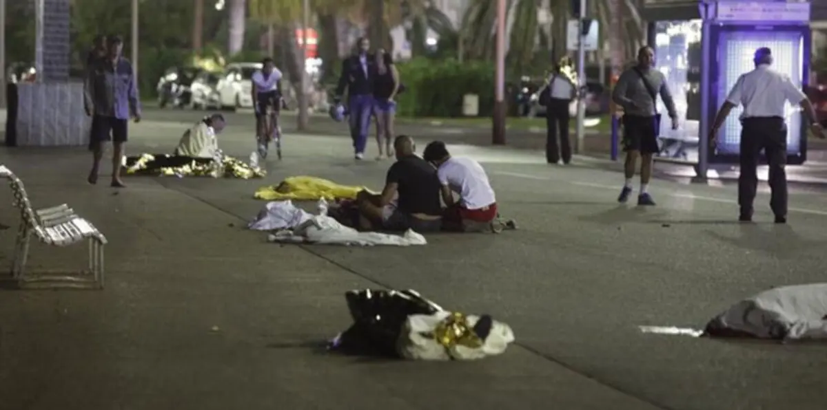 فرنسا تحتجز 11 شخصًا للاشتباه بمساعدتهم منفذ هجوم نيس