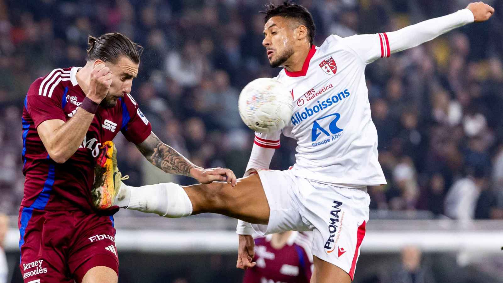 نجم مغربي يشكو "عنصرية" مدربه بسبب الصيام