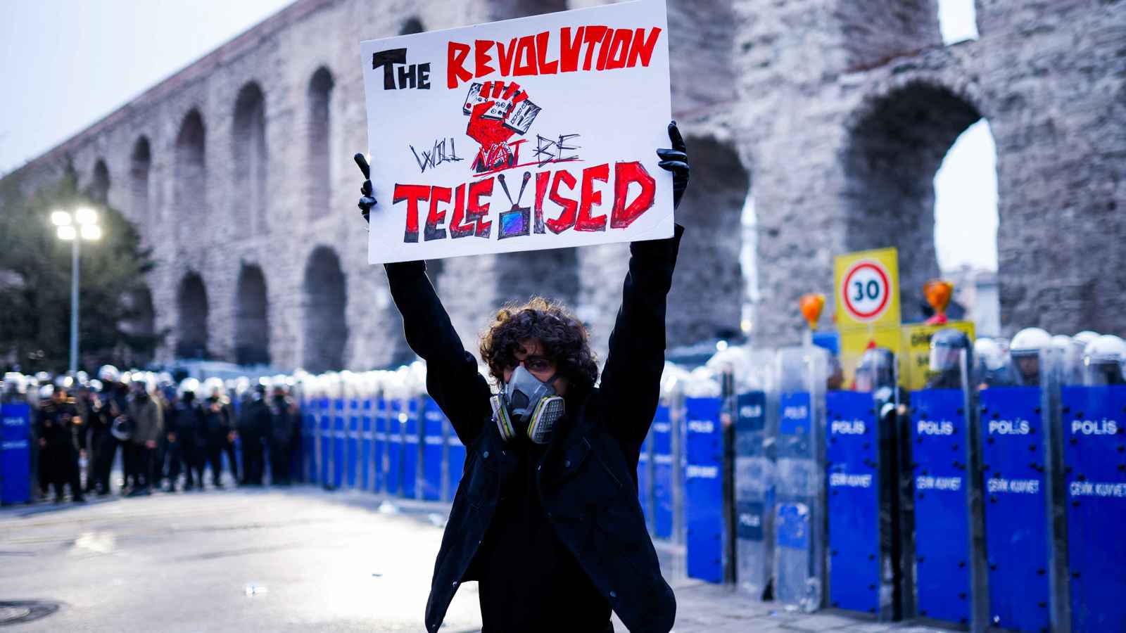 تركيا إلى منعطف حاد.. ماذا بعد اعتقال أوغلو؟