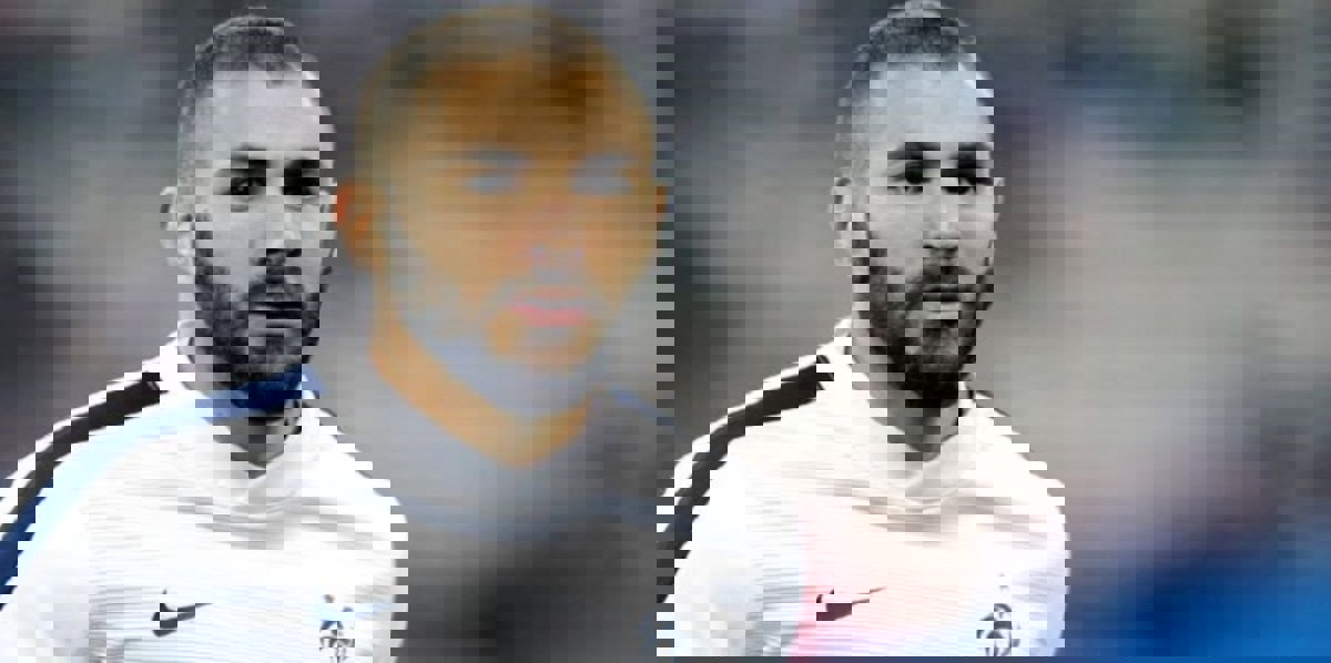 بنزيمة: ديدييه ديشامب يدعمني