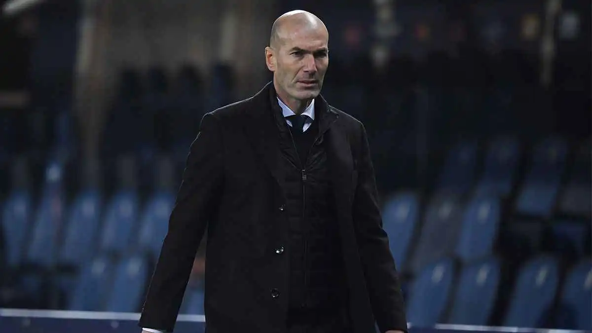 بسبب معلق المباراة.. زيدان يستعيد ذكريات نطحته الشهيرة لماتيراتزي