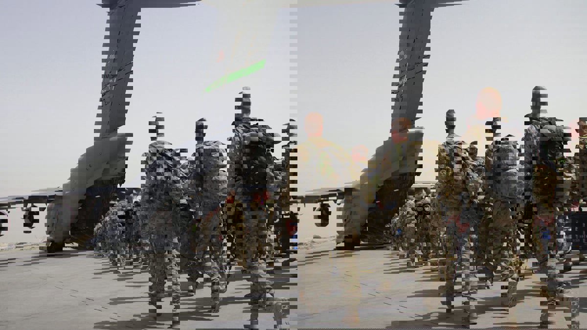 البنتاغون تعلن تخفيض قواتها في العراق وأفغانستان قبل رحيل ترامب