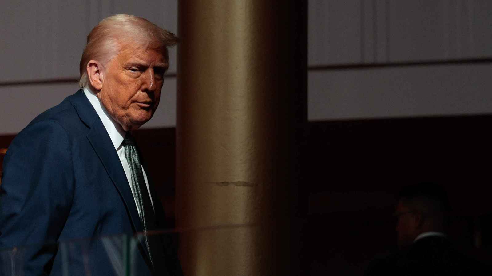 تراجع غير مسبوق.. سياسات ترامب تعصف بالسياحة الأمريكية