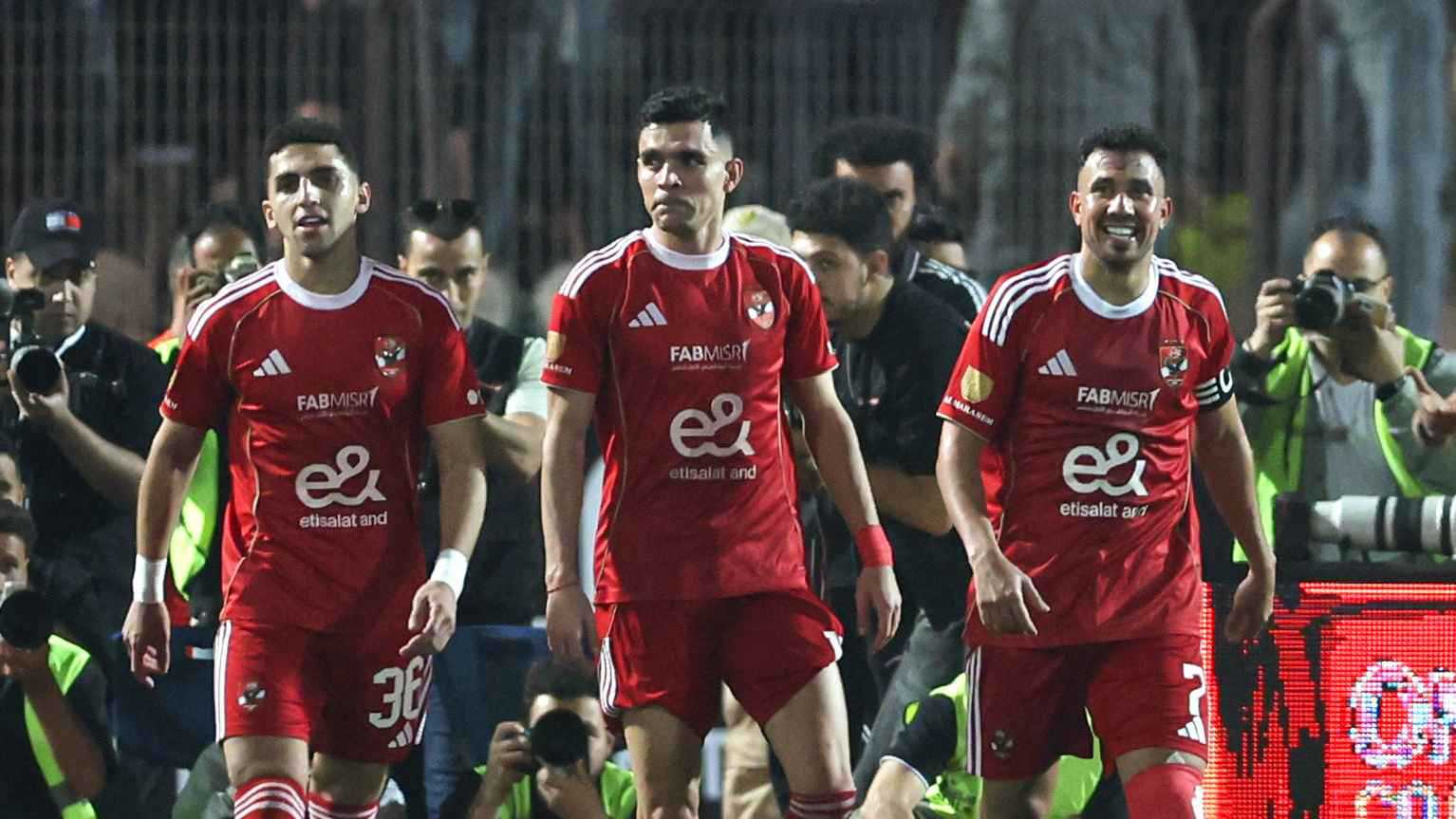 بعد اكتساح الزمالك.. ماذا يحتاج الأهلي للتتويج بالدوري المصري؟ 
