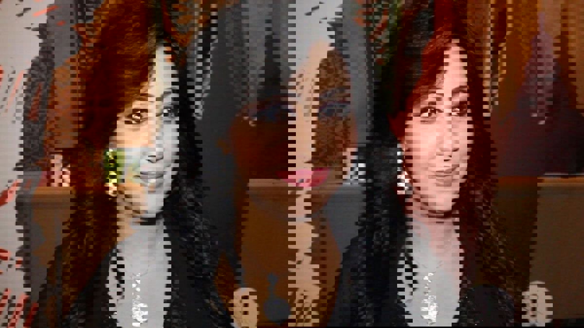 ريماس منصور توثق بالزغاريد والأغاني انتقالها لمنزلها الجديد 