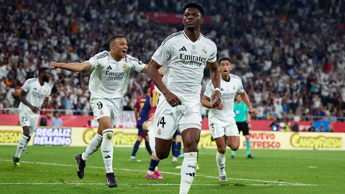 يحتفلون كأننا لن نفوز مجددا.. تشواميني يرعب برشلونة قبل الكلاسيكو الجديد (صورة)