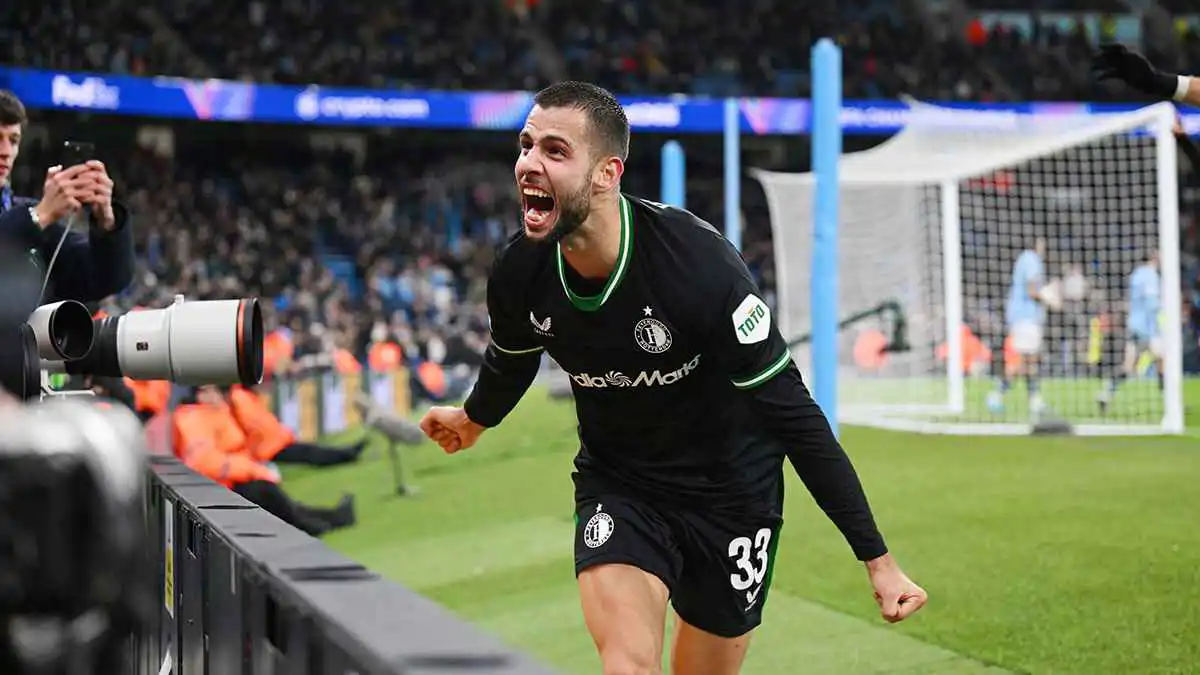 مدافع مهاجم.. من هو دافيد هانكو نجم النصر الجديد؟