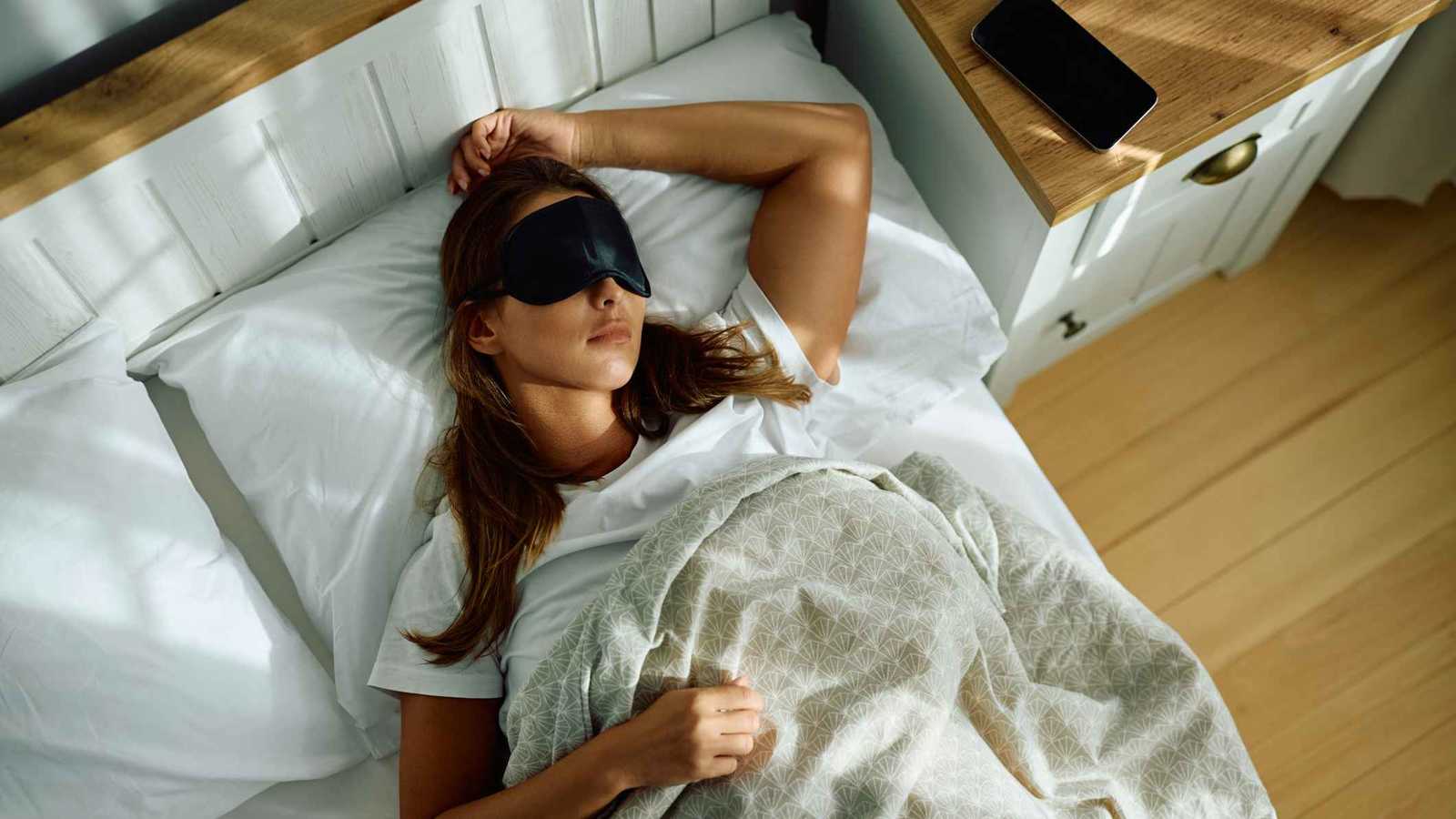 سر الأحلام المزعجة.. ماذا يحدث عندما تقلل الكافيين؟