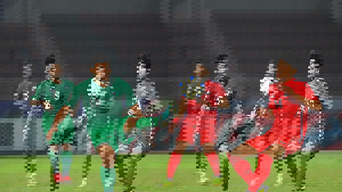 منتخب السعودية الأولمبي يتخطى سوريا ويصعدان لدور الـ8 في أمم آسيا تحت 23 عاما (فيديو)