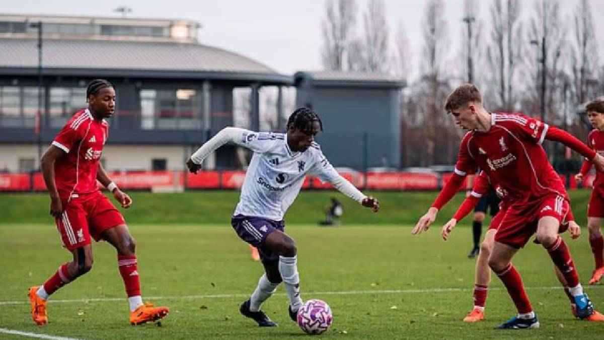 انهيار على كل المستويات.. خسارة صادمة لشباب ليفربول أمام مانشستر يونايتد