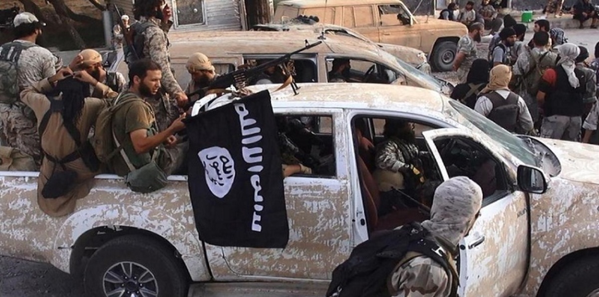 رغم الخسائر المتلاحقة.. داعش يظهر تماسكه بهجمات دامية في العراق وسوريا