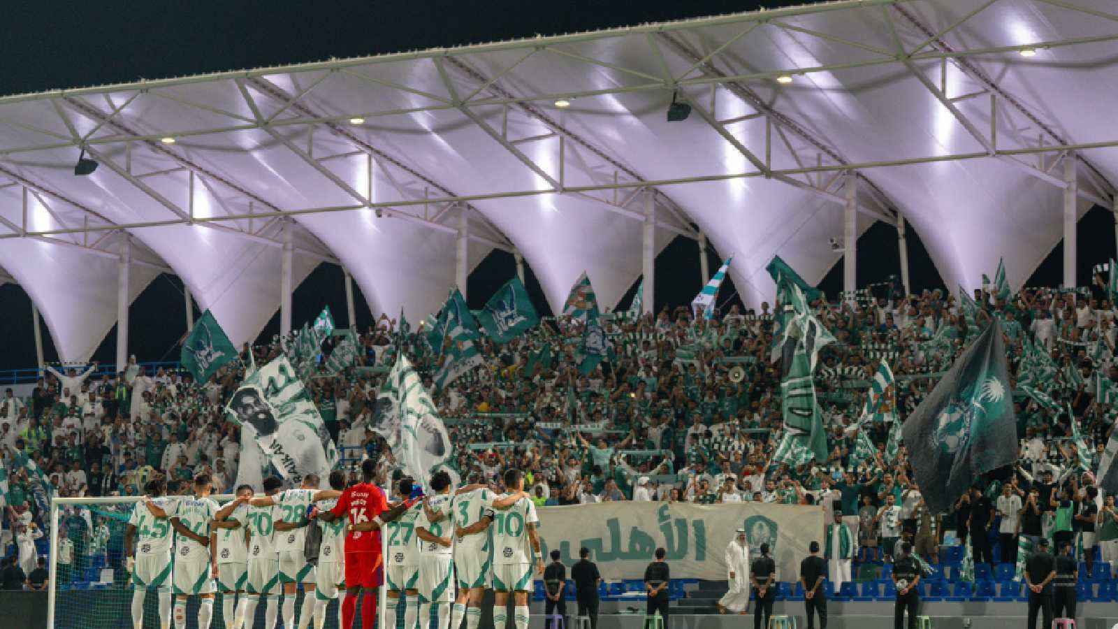 هل يتولى الأمير طلال محمد العبدالله الفيصل رئاسة شركة الأهلي السعودي؟