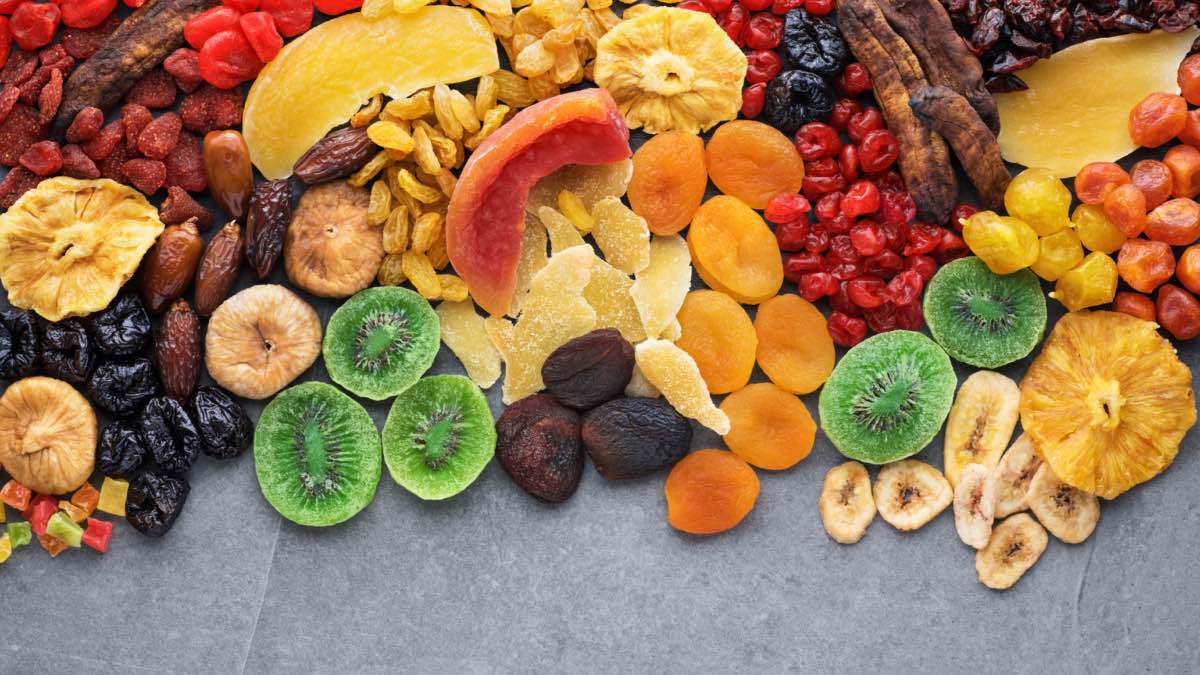 5 أخطاء شائعة تجنبها عند تناول الفواكه المجففة